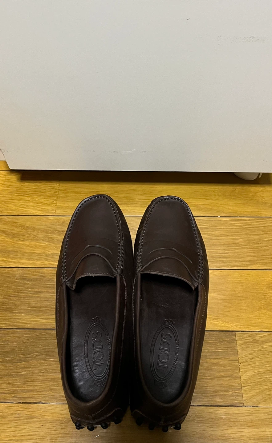 TOD'S トッズ ドライビング シューズローファー ダークブラウンの写真2枚目