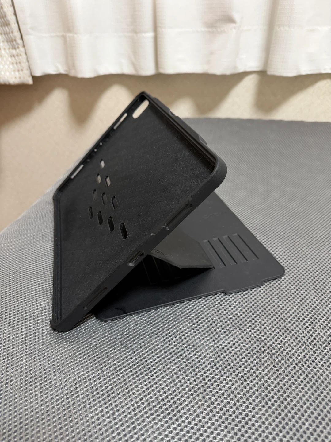 MOFT iPadケース