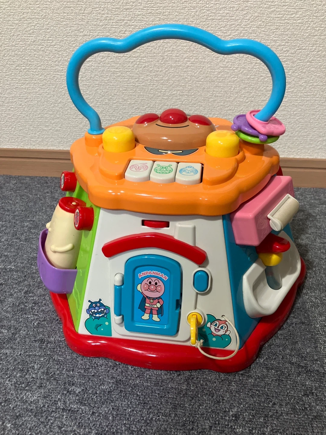 お値引きアンパンマンいたずらボックスの写真4枚目