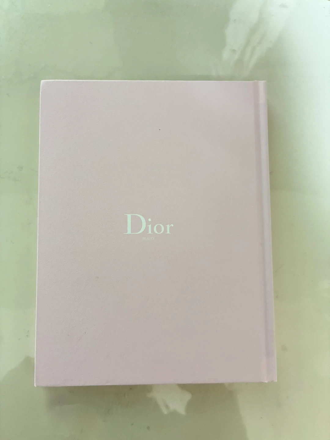 DIOR ビューティー ノートの写真2枚目