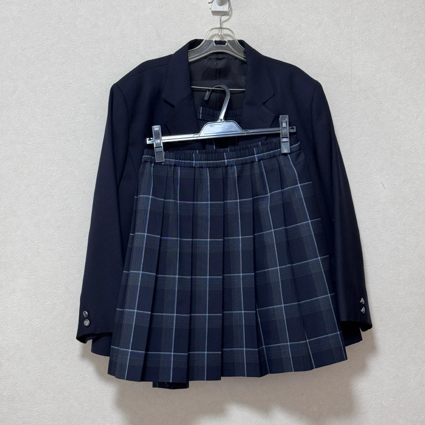 白鷺特別支援高等学校 制服 女子の写真2枚目