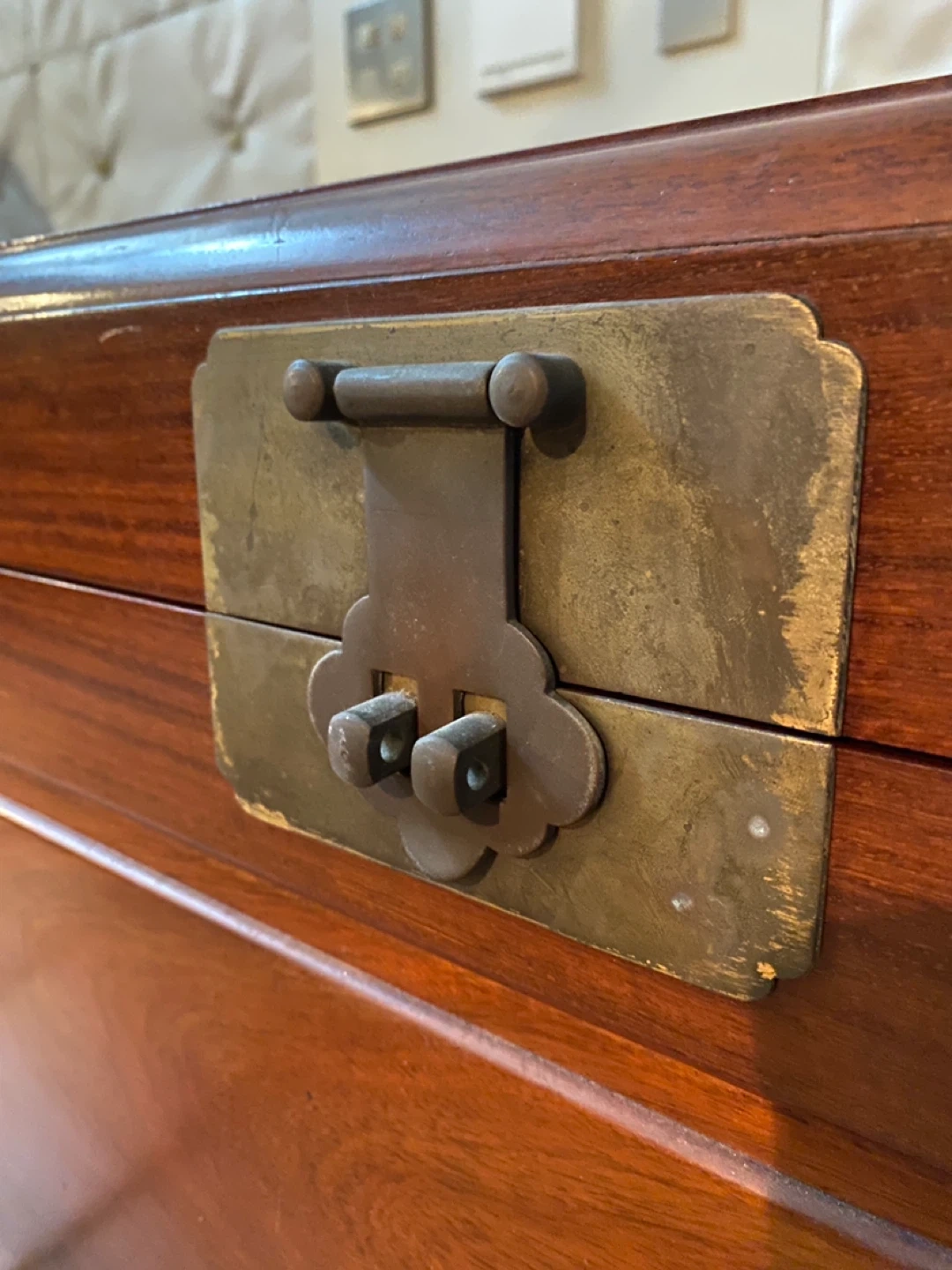 FAR EASTERN FURNISHINGS CO ビンテージ 収納家具 - キャロット（Karrot）