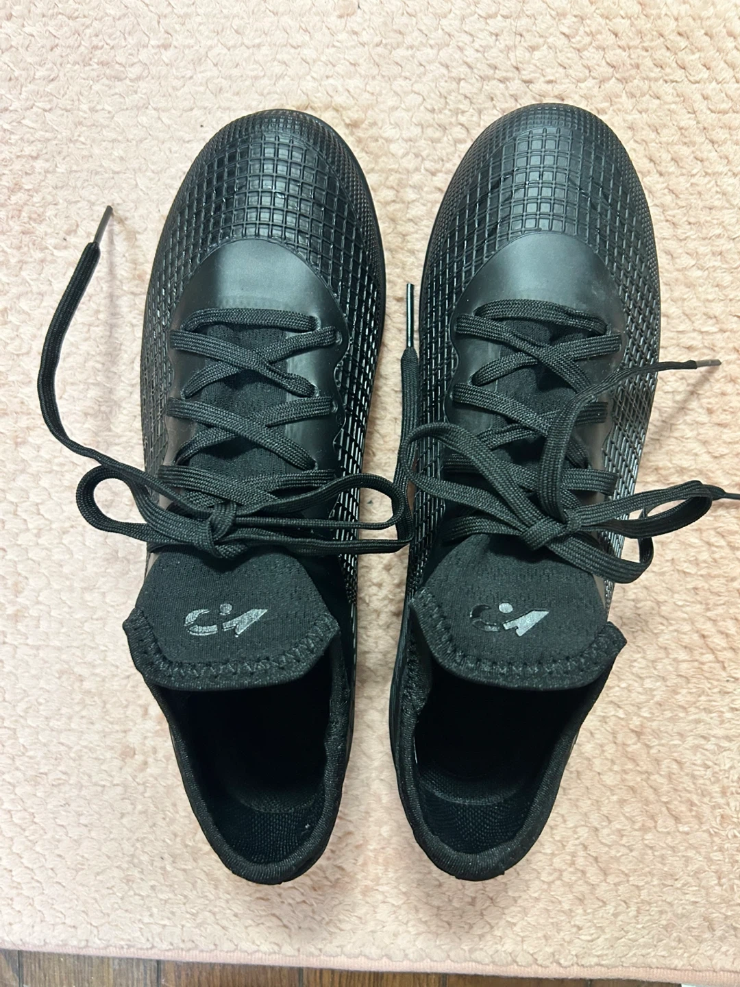 サッカーシューズ 黒 38