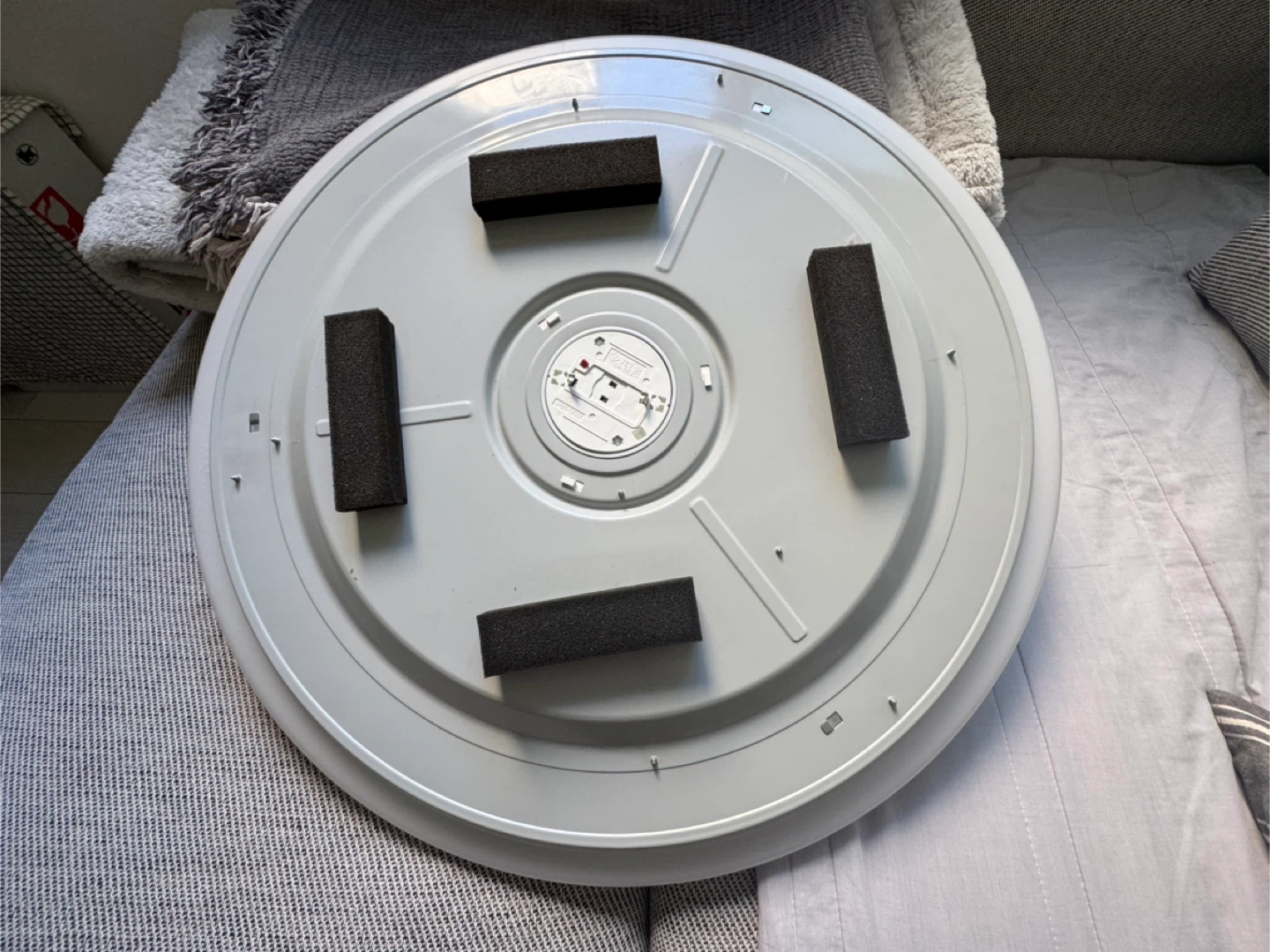コイズミ LEDシーリングライト AH41878L-Aの写真2枚目
