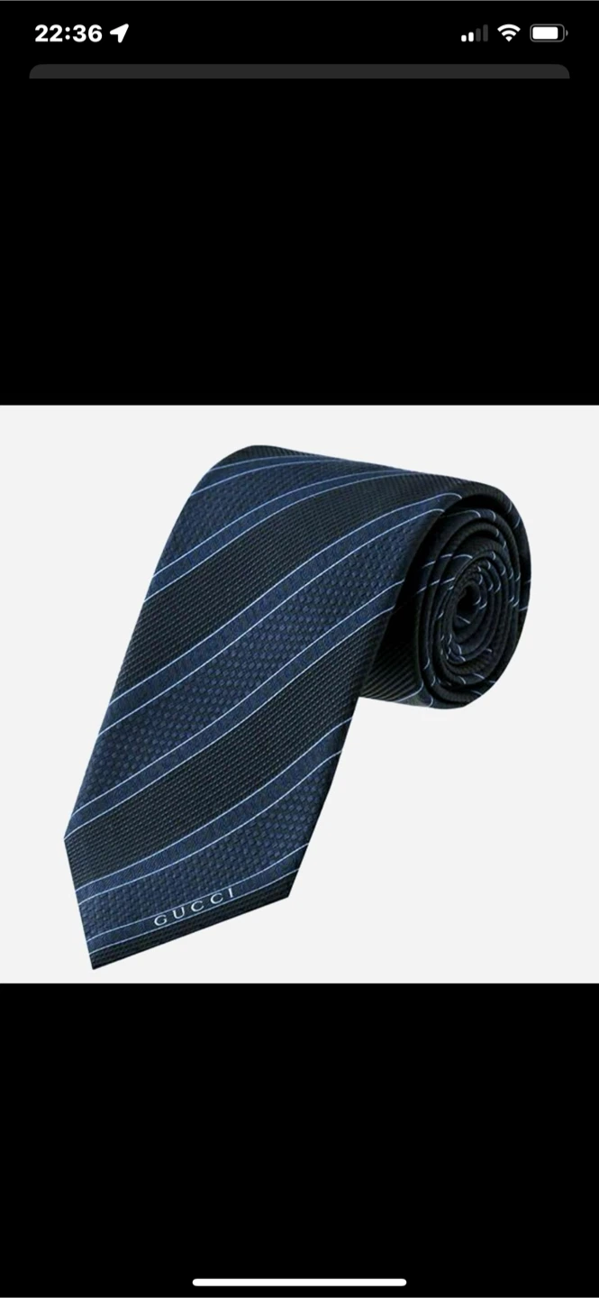 【新品】 GUCCI グッチ シルクネクタイ ネイビー【並行輸入品】の写真3枚目