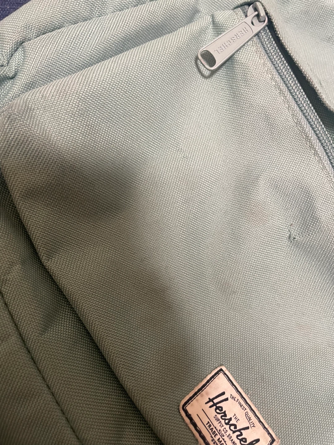 Herschelリュックサックの写真3枚目