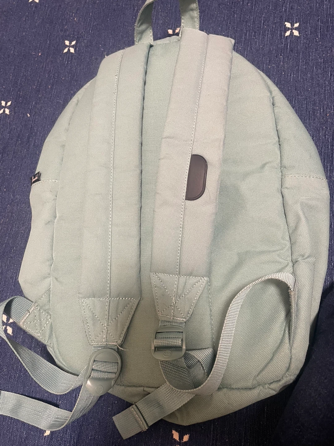 Herschelリュックサックの写真2枚目