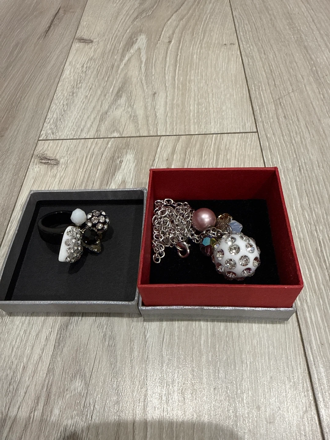 【 5%OFF 】ヴォルピーノ リング ネックレス セット