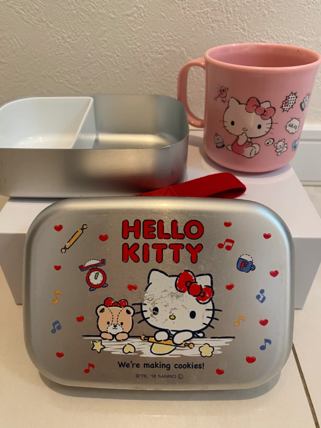 ハローキティ 弁当箱&コップ セットの写真2枚目