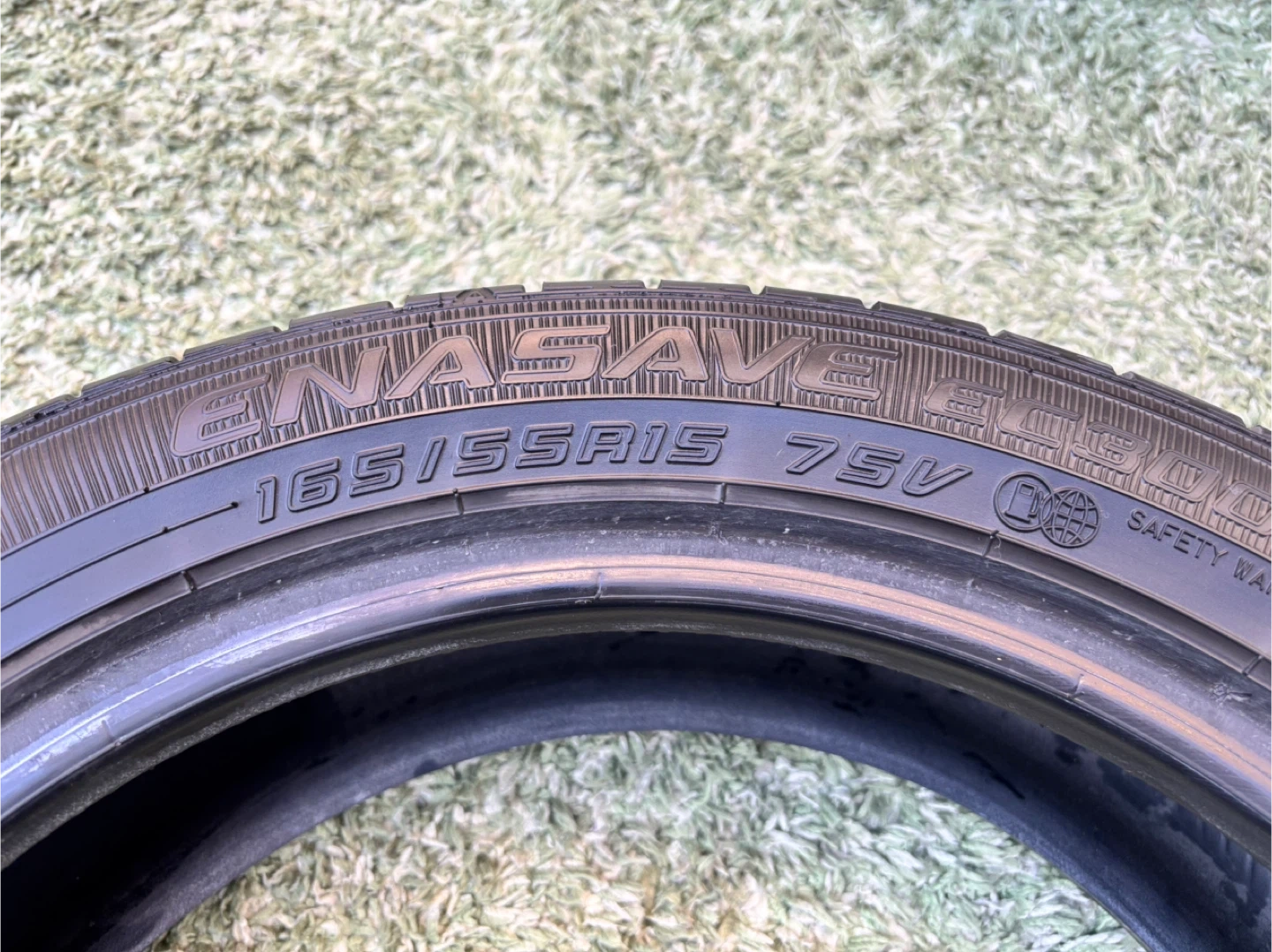 ダンロップ タイヤ 4本セット 165/55R15の写真2枚目
