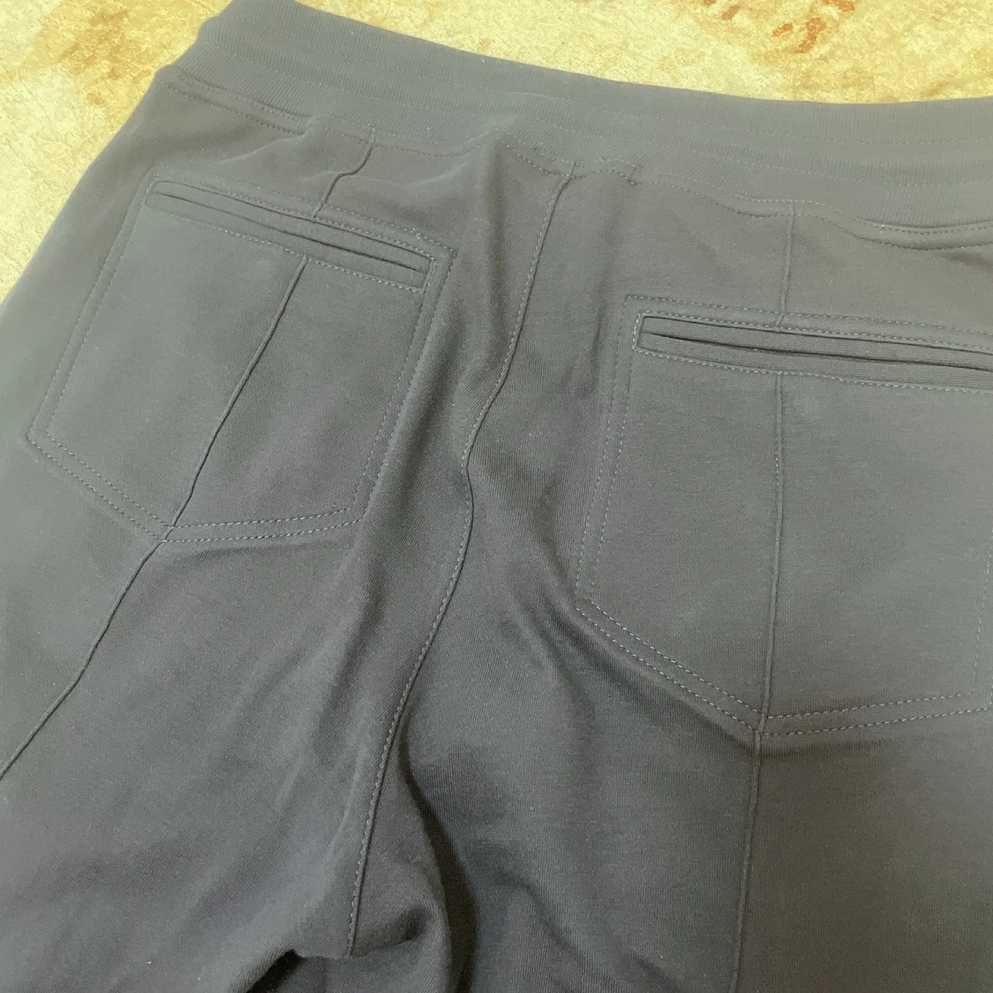 極美品 定価17万円 ブルネロクチネリ パンツ ズボン スウェット ネイビー 紺の写真3枚目
