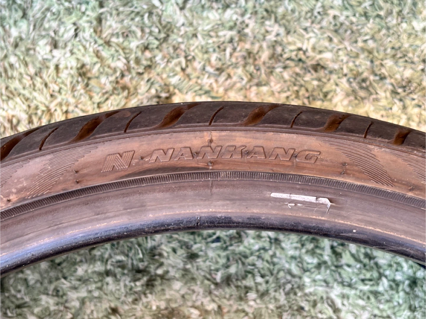 2023年製 NANKANG NS-20 245/30R22 95W XLの写真3枚目