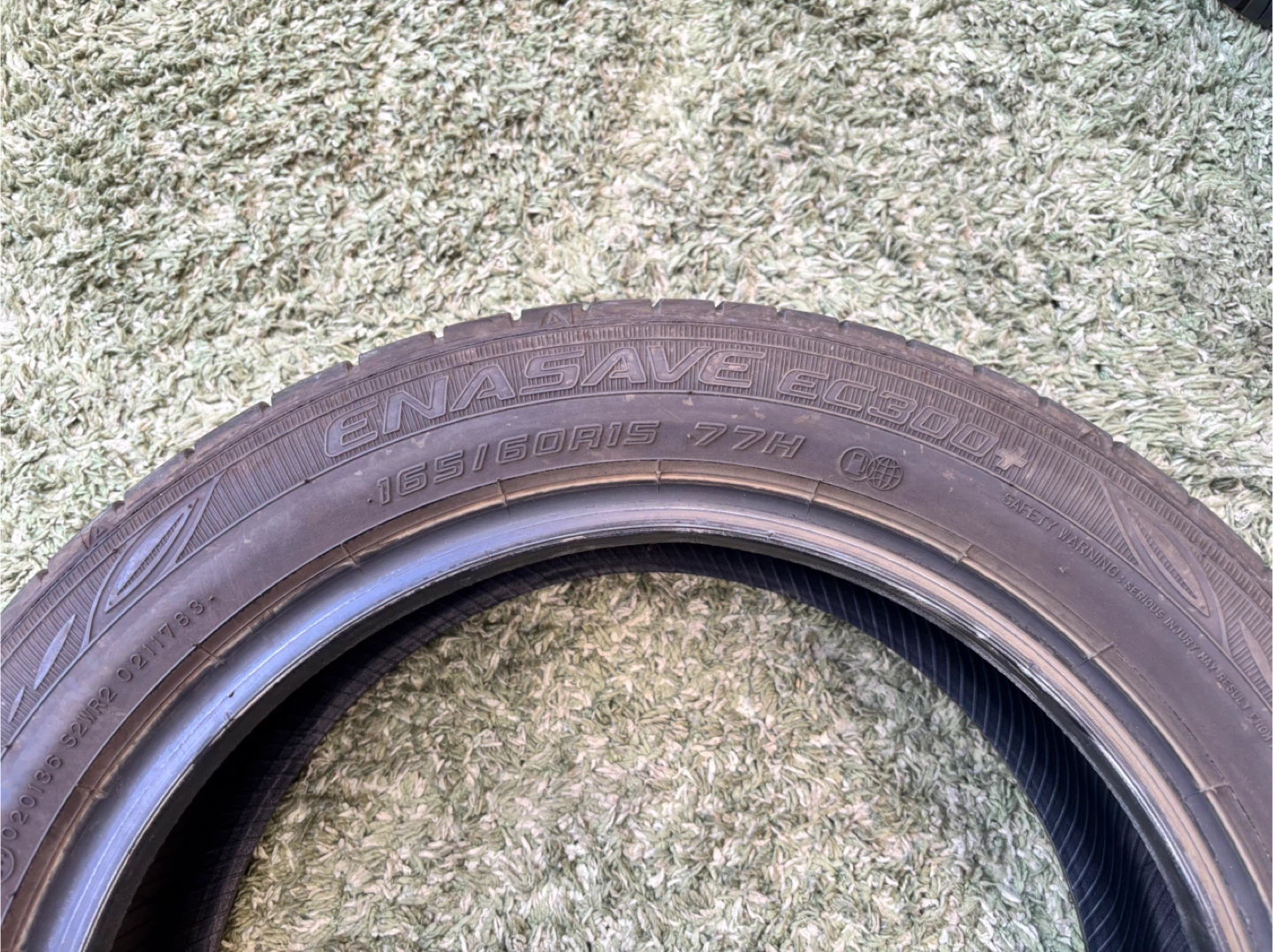 ダンロップ ENASAVE EC300+ 165/60R15 タイヤ4本セットの写真2枚目