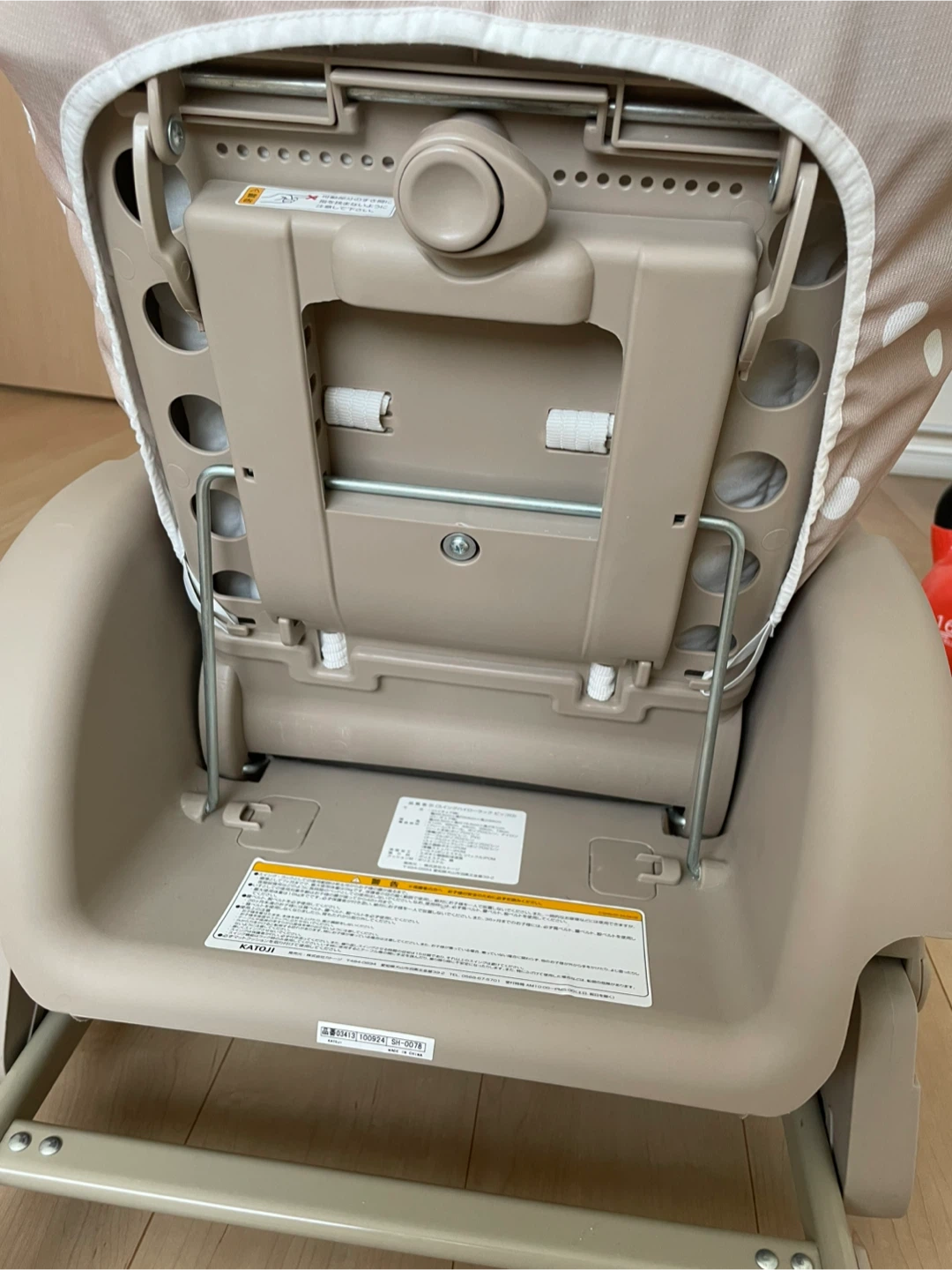 【お値下げ】KATOJI カトージ　スイングハイローチェアの写真2枚目
