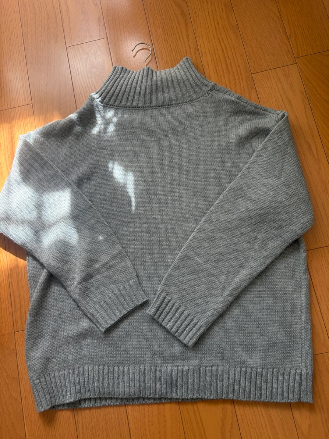 【美品】アンティカantiquaニット　グレー