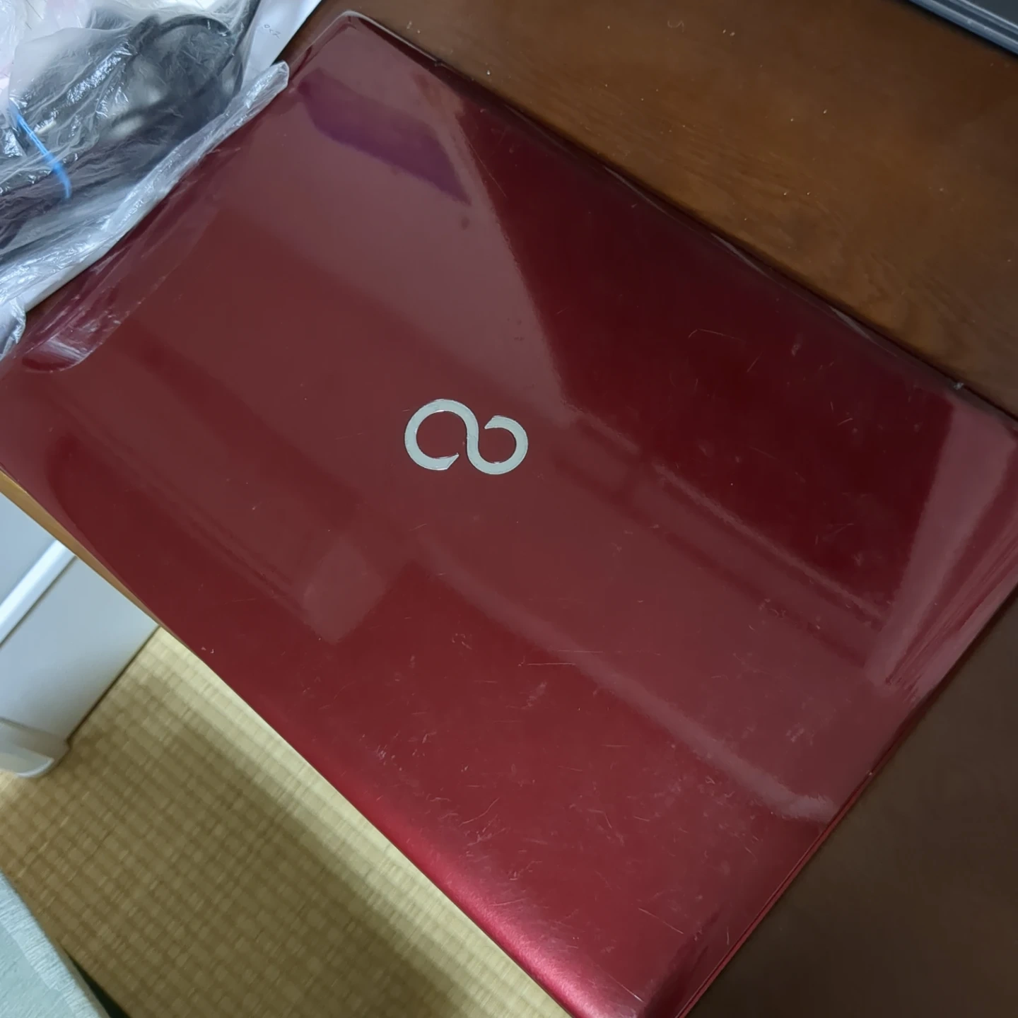 富士通 LIFEBOOK AH/M ノートパソコンの写真3枚目