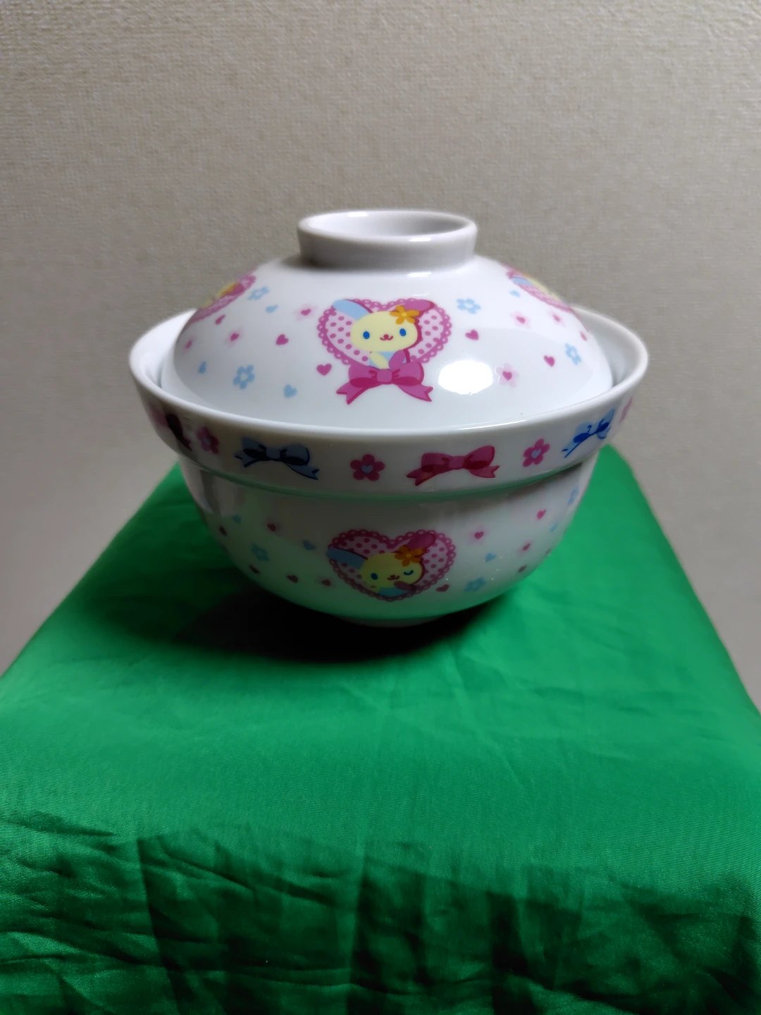 キャラクター柄 蓋付き 陶器ボウル