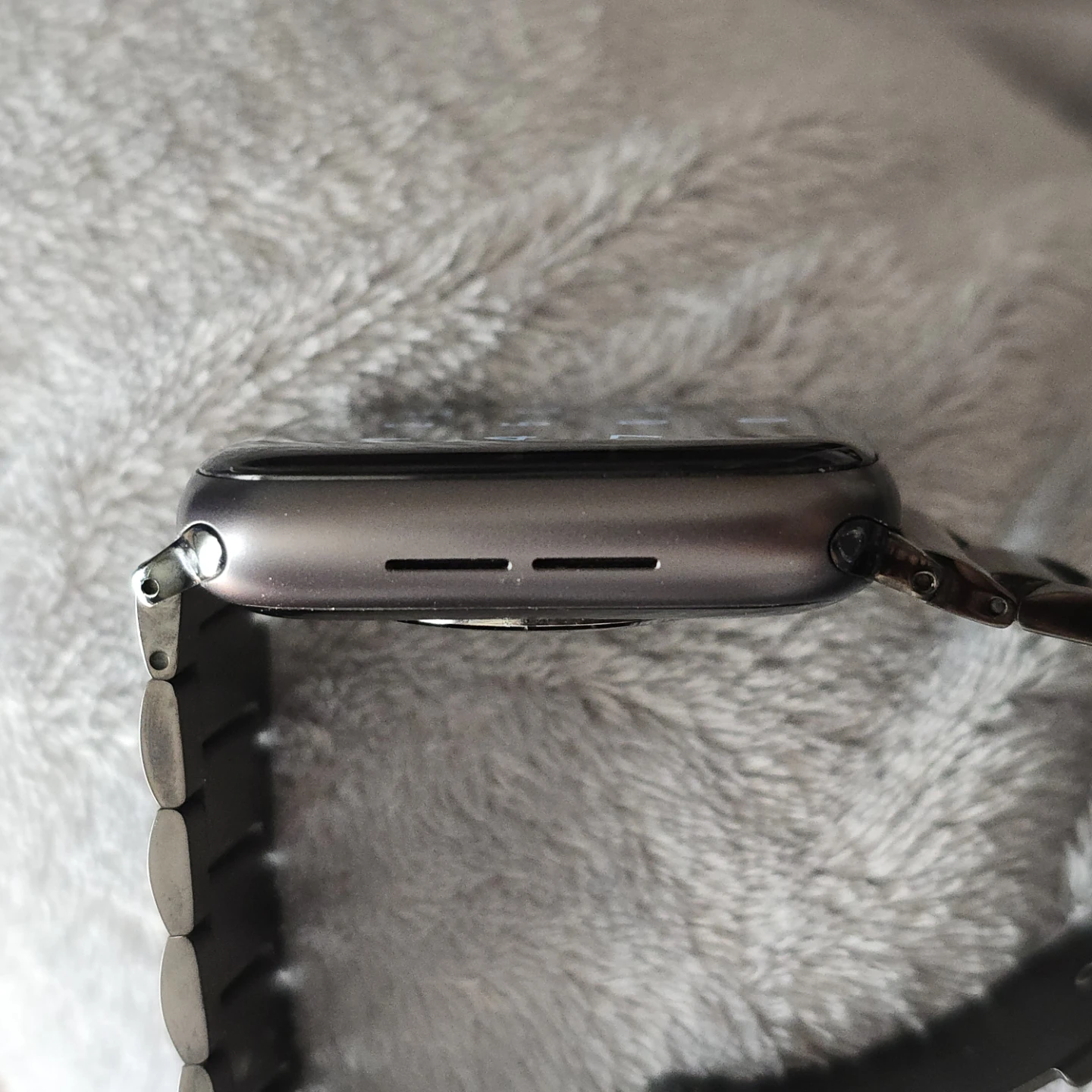 アップルウォッチ 44mm ブラックの写真4枚目