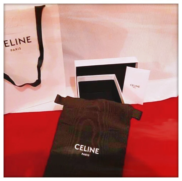 🔸🔸CELINE🔸🔸ポーチ・BOX・ショッパーbagの写真6枚目
