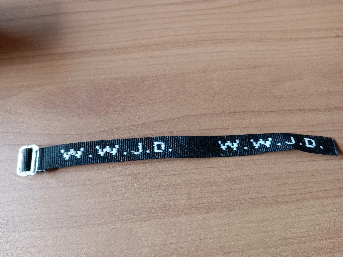 W.W.J.D. リストバンド