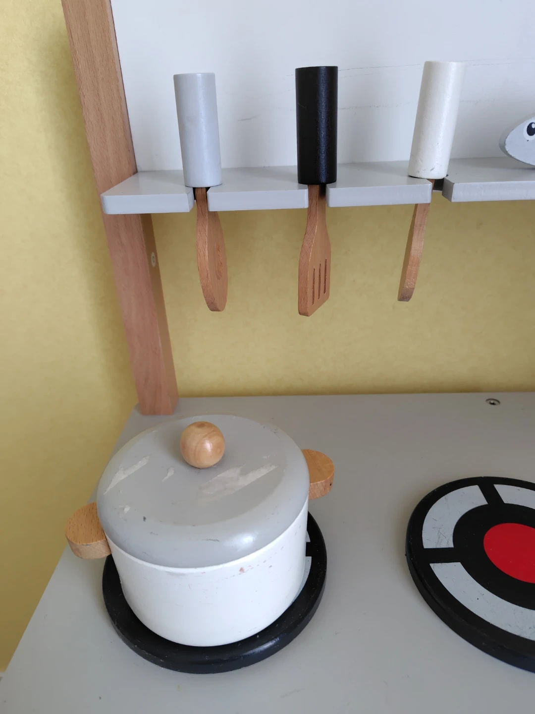 木製 ままごとキッチンの写真4枚目