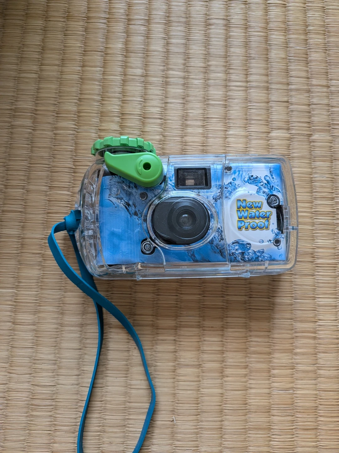 防水カメラ かなり前のものです