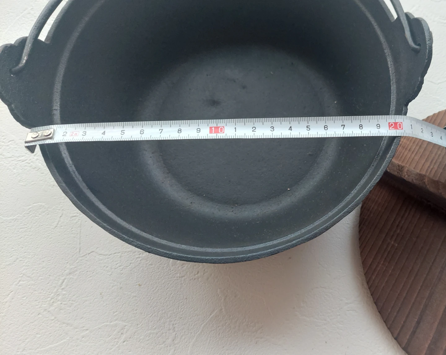 2️⃣南部鉄器 鍋 蓋付きの写真3枚目