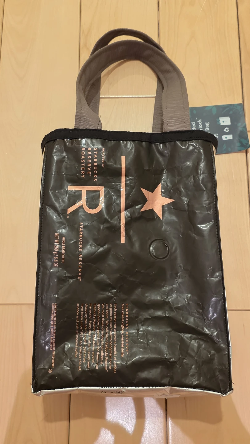 スターバックスマレーシア限定アップサイクルトートバッグ