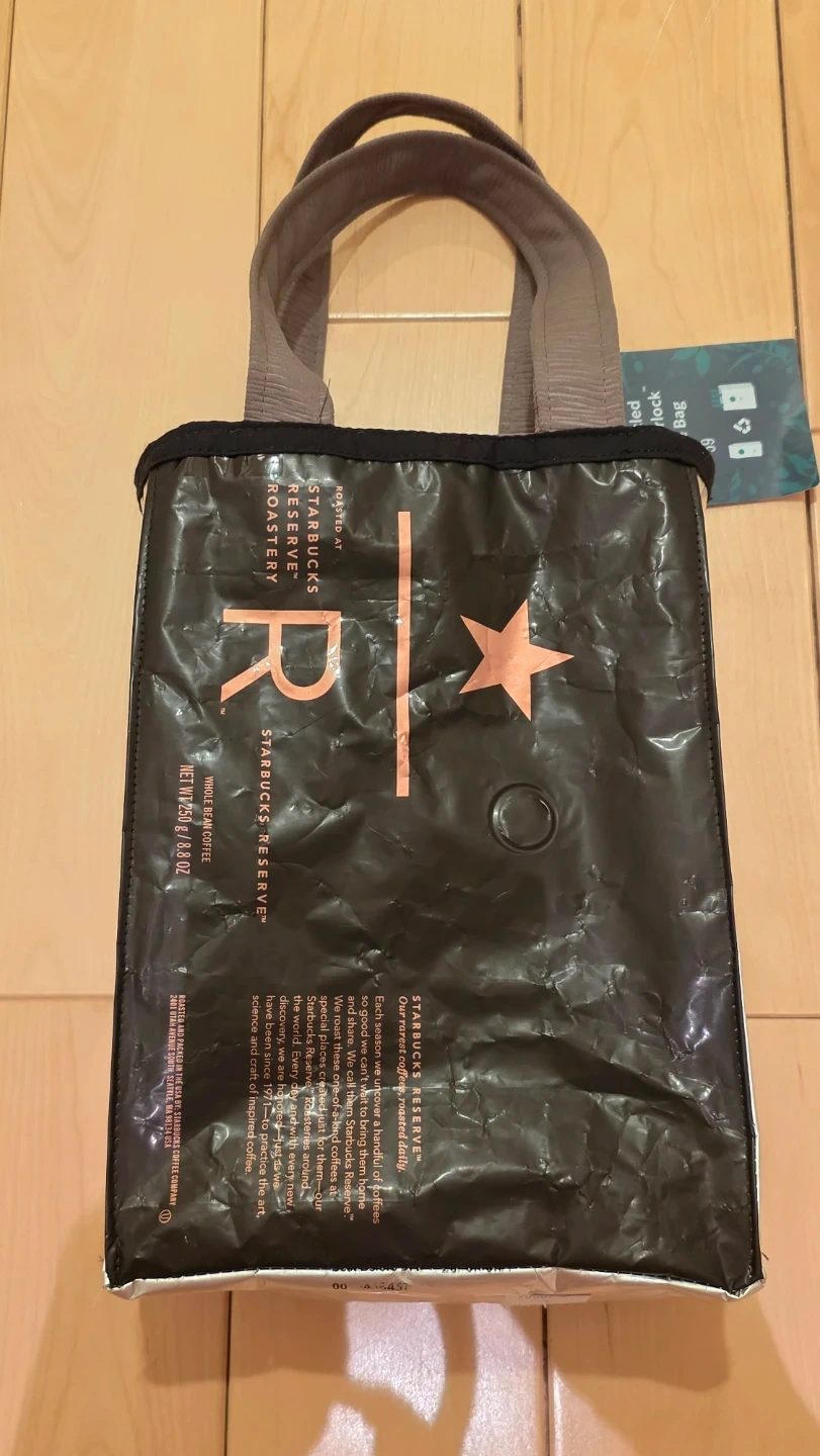 スターバックスマレーシア限定アップサイクルトートバッグ