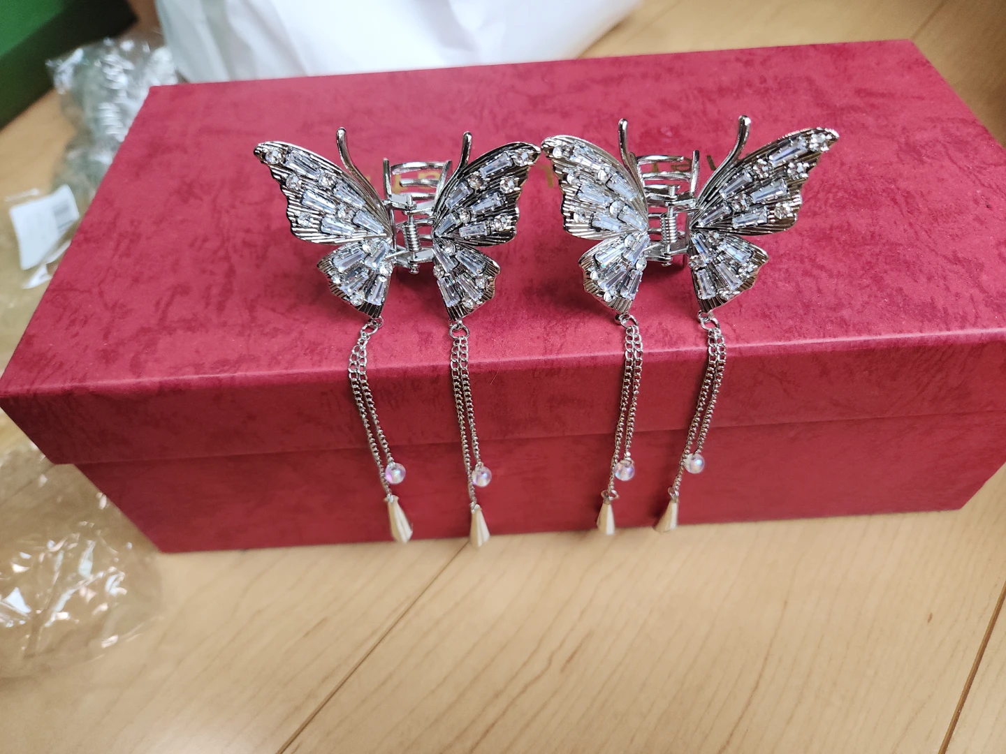 蝶 ヘアクリップ 2個セット