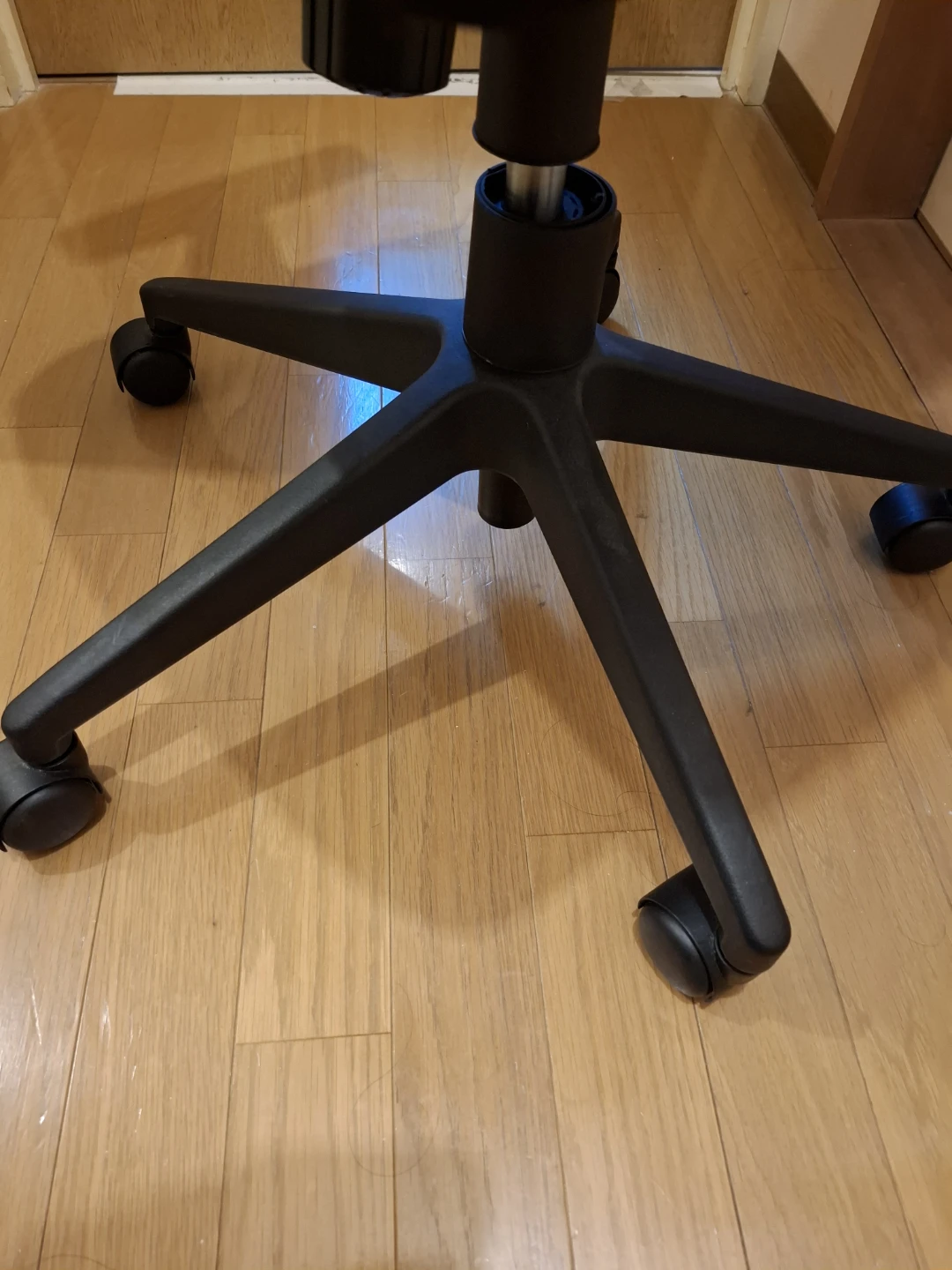 サンワサプライ SNC-NET14A オフィスチェアの写真4枚目