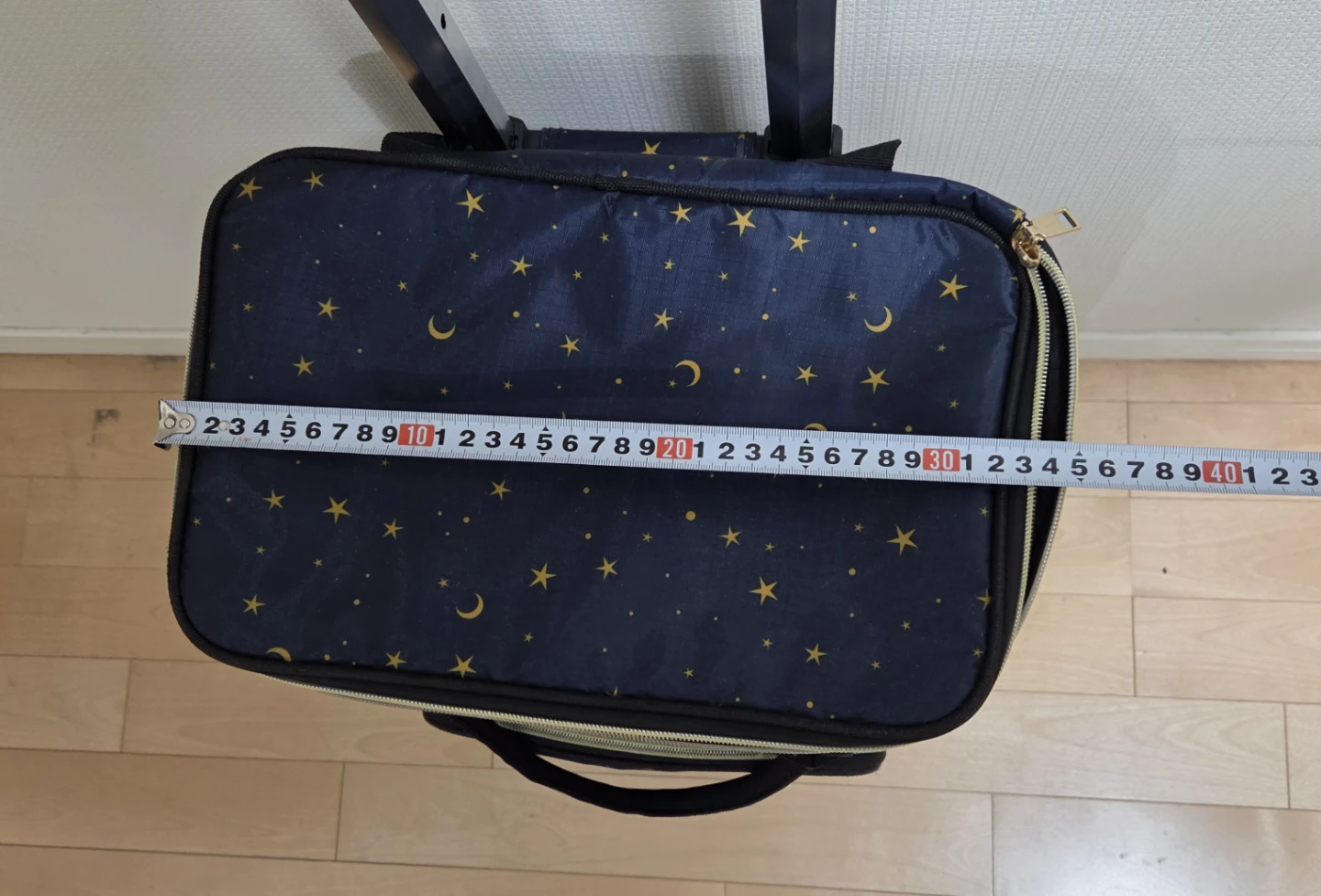 キャリーバッグ 星柄の写真3枚目