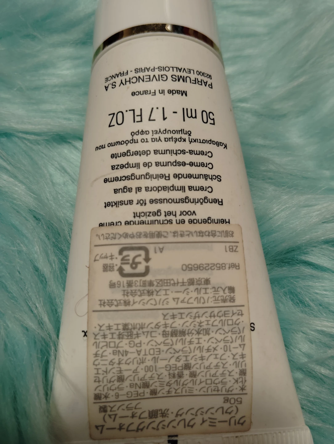 ジバンシイ フェイスパウダー & 洗顔料の写真4枚目
