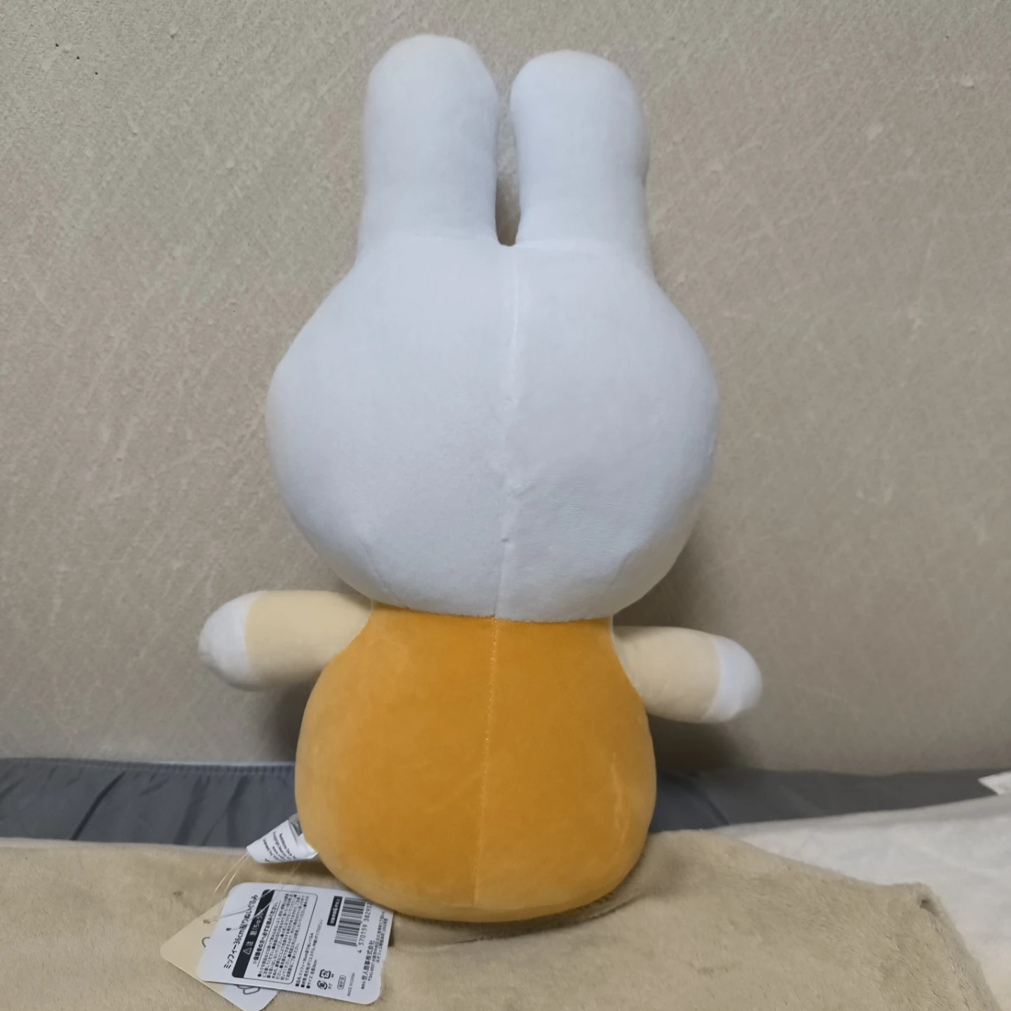 【新品未使用】ミッフィー 36cmお座りぬいぐるみの写真2枚目