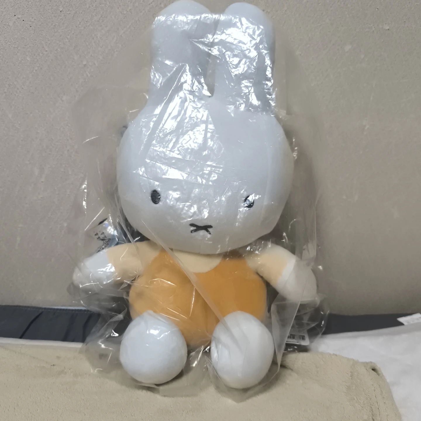 【新品未使用】ミッフィー 36cmお座りぬいぐるみの写真3枚目