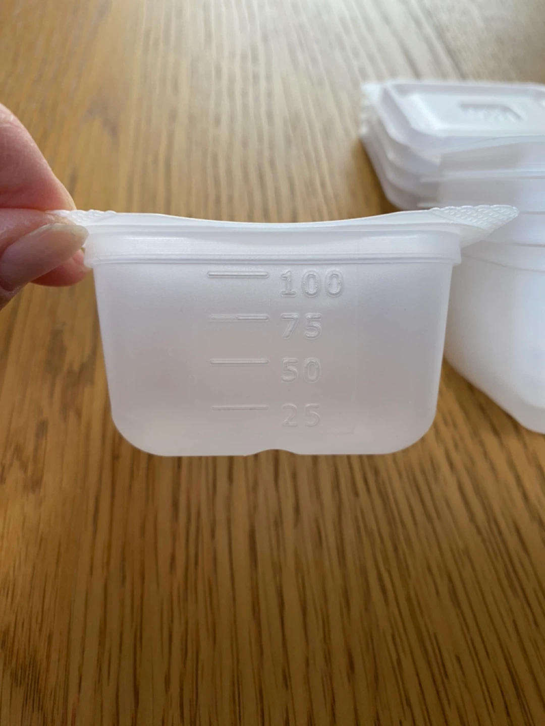 【中古】離乳食用　フリージング容器の写真2枚目