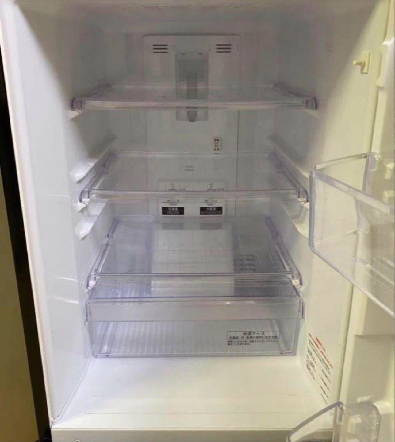 【美品】三菱電機 146L 冷蔵庫 MR-P15Y-B ブラック 2015年製の写真3枚目