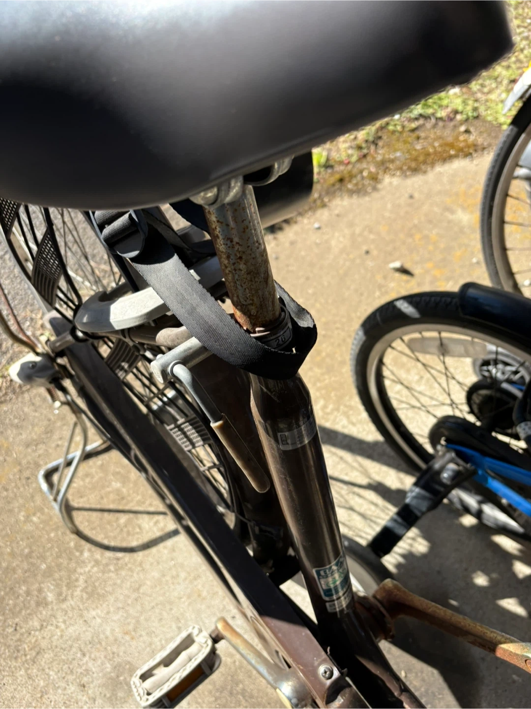 3人乗り自転車 ブラウン チャイルドシート付きの写真6枚目
