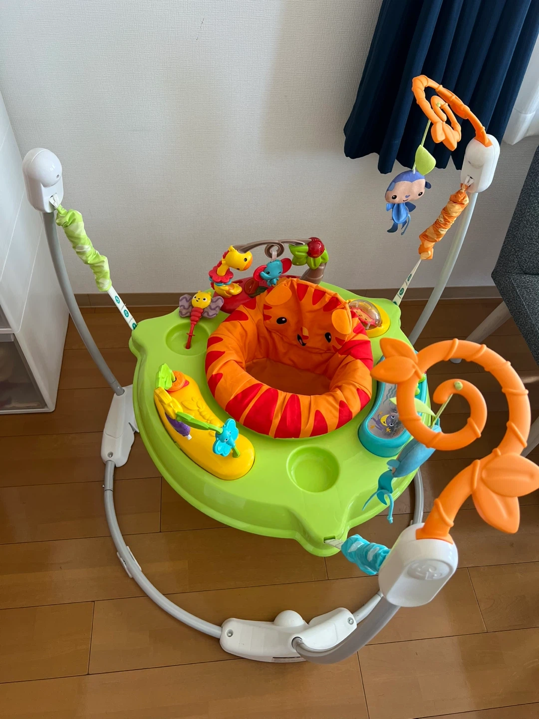 ベビー ジャンプ トイ ジャンパルー