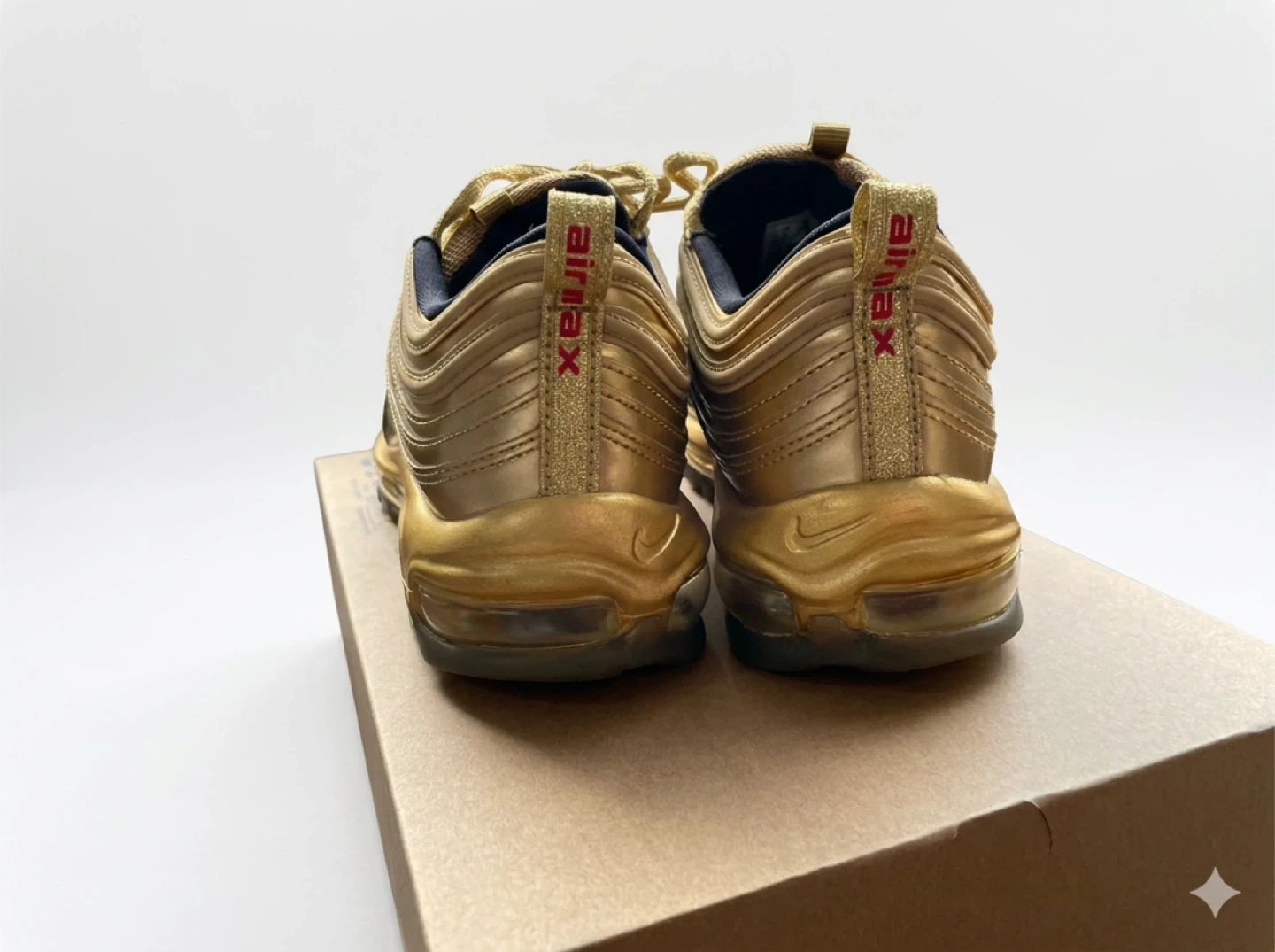 Nike Air Max 97 ゴールド 26cmの写真4枚目