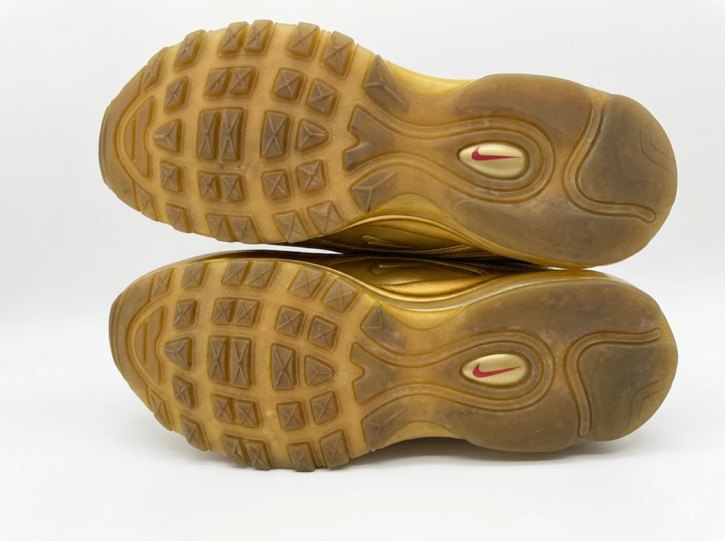 Nike Air Max 97 ゴールド　26cmの写真5枚目