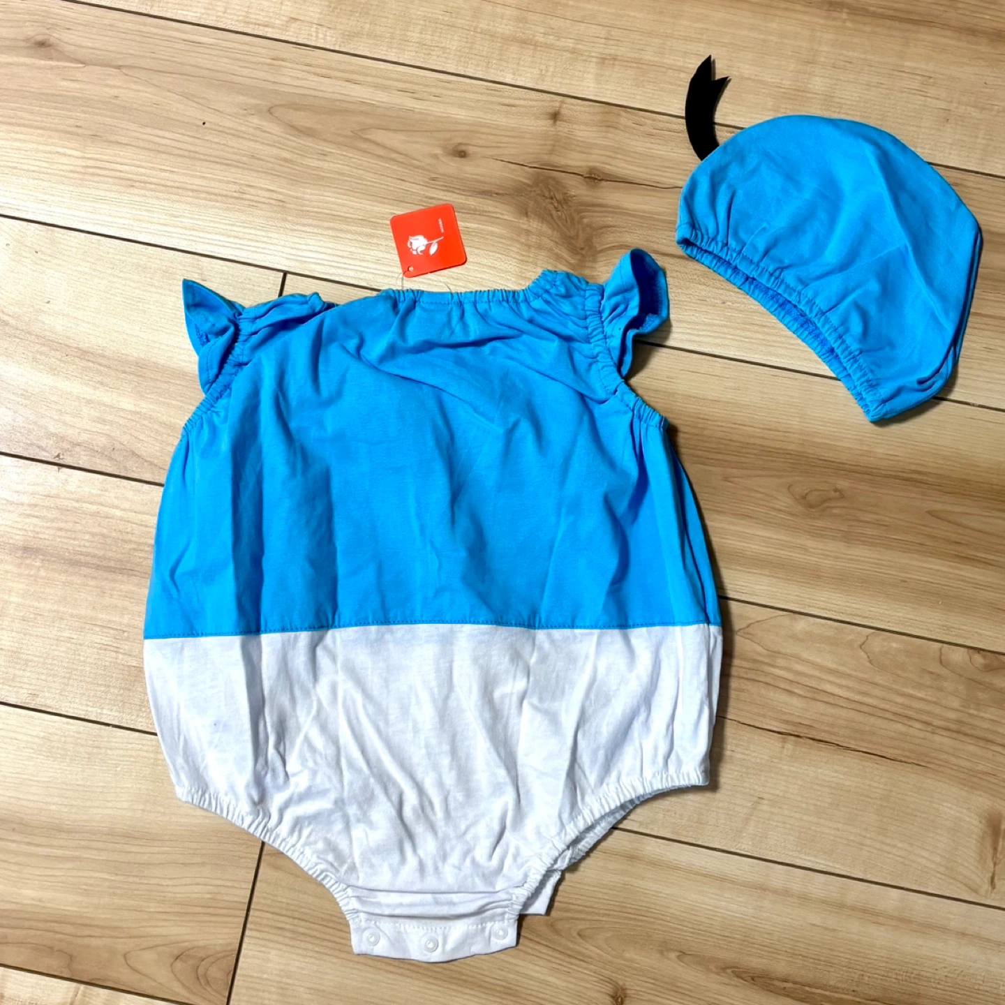 【新品】ドナルドロンパース 90サイズ ベビー ディズニー コスプレ 80 90の写真3枚目
