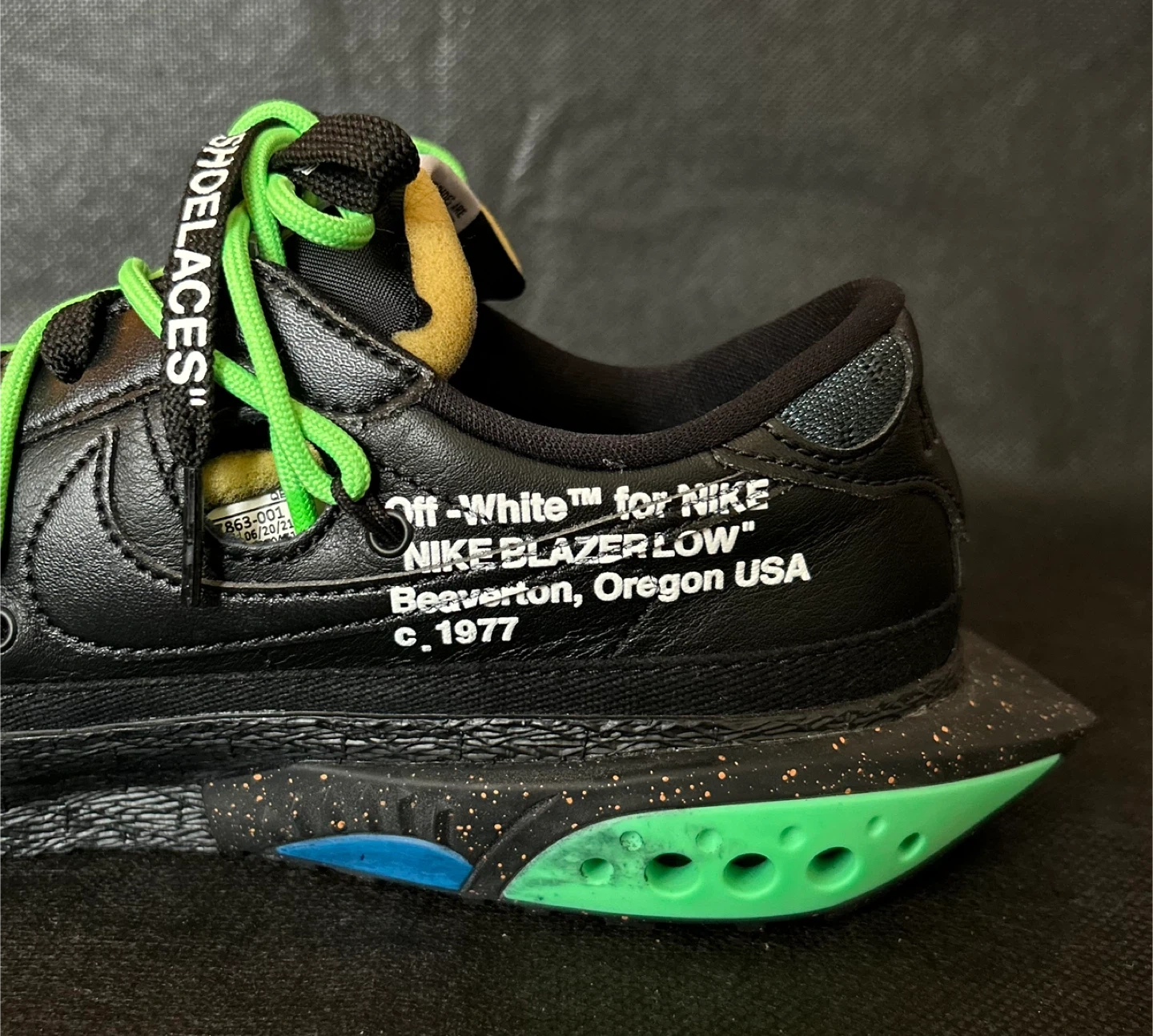 Off-White×Nike ブレーザー ロー ブラック &グリーン 27cmの写真4枚目