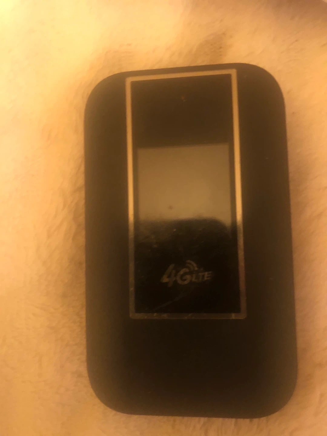 4G LTE モバイルルーター