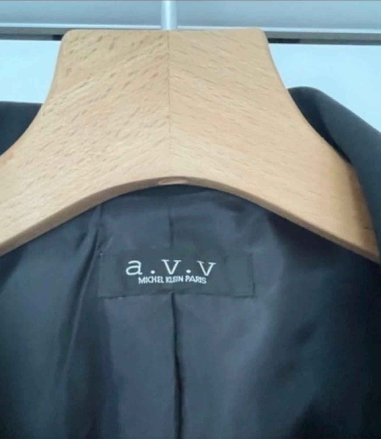 a.v.v. ブラックスカートスーツの写真2枚目
