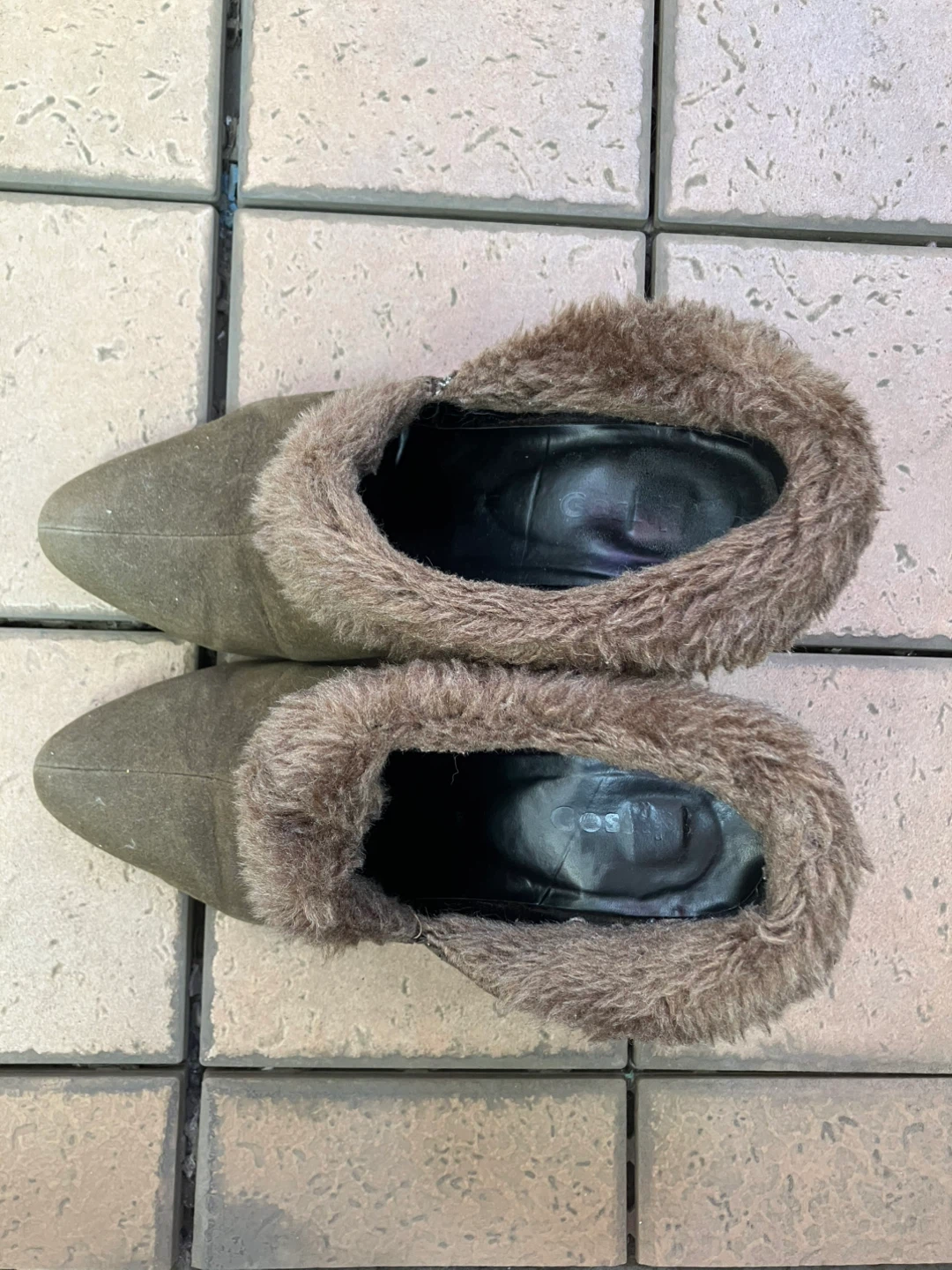 ファー付きショートブーツ（Mサイズ）の写真2枚目