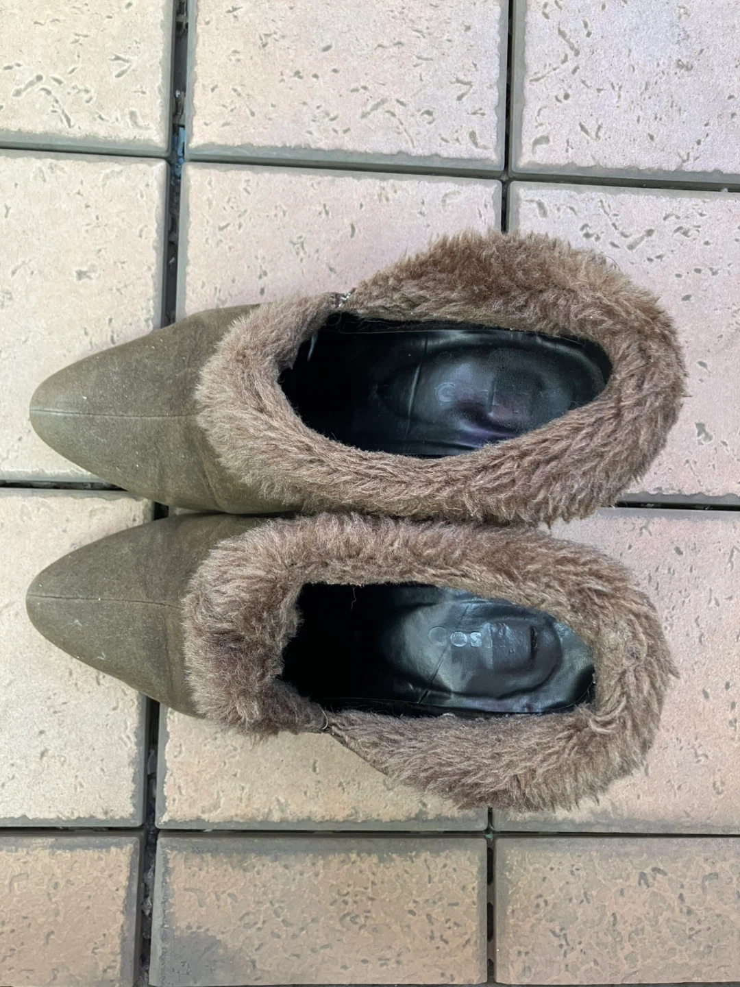 ファー付きショートブーツ(Mサイズ)の写真2枚目