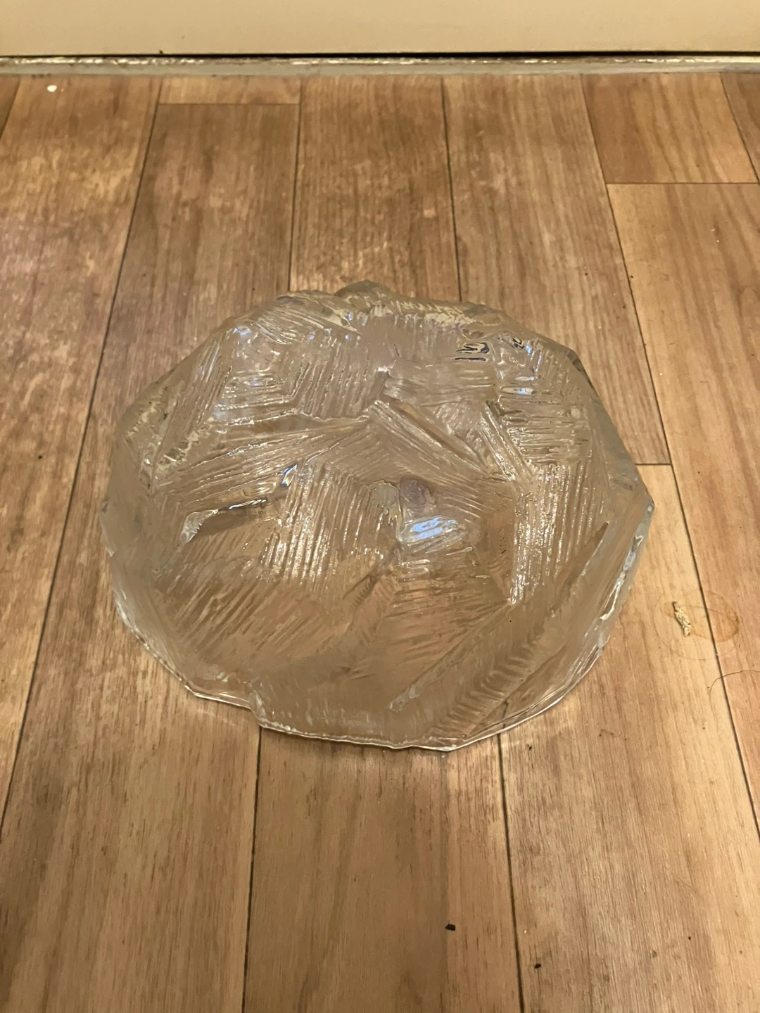ガラス製ボウルの写真2枚目