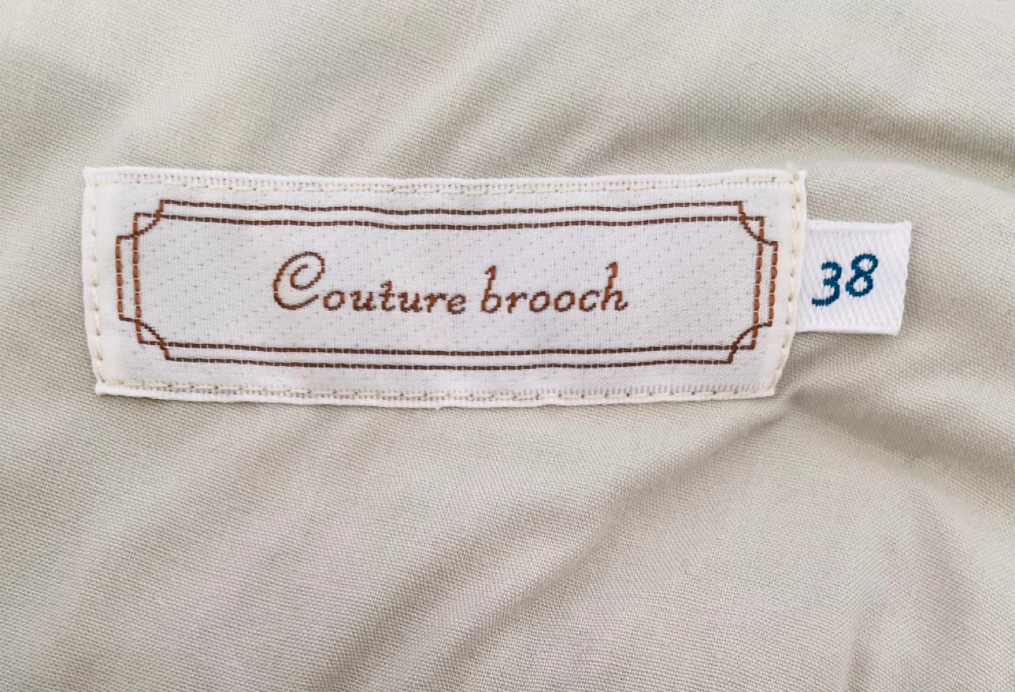 Couture brooch ツイードスカートの写真3枚目