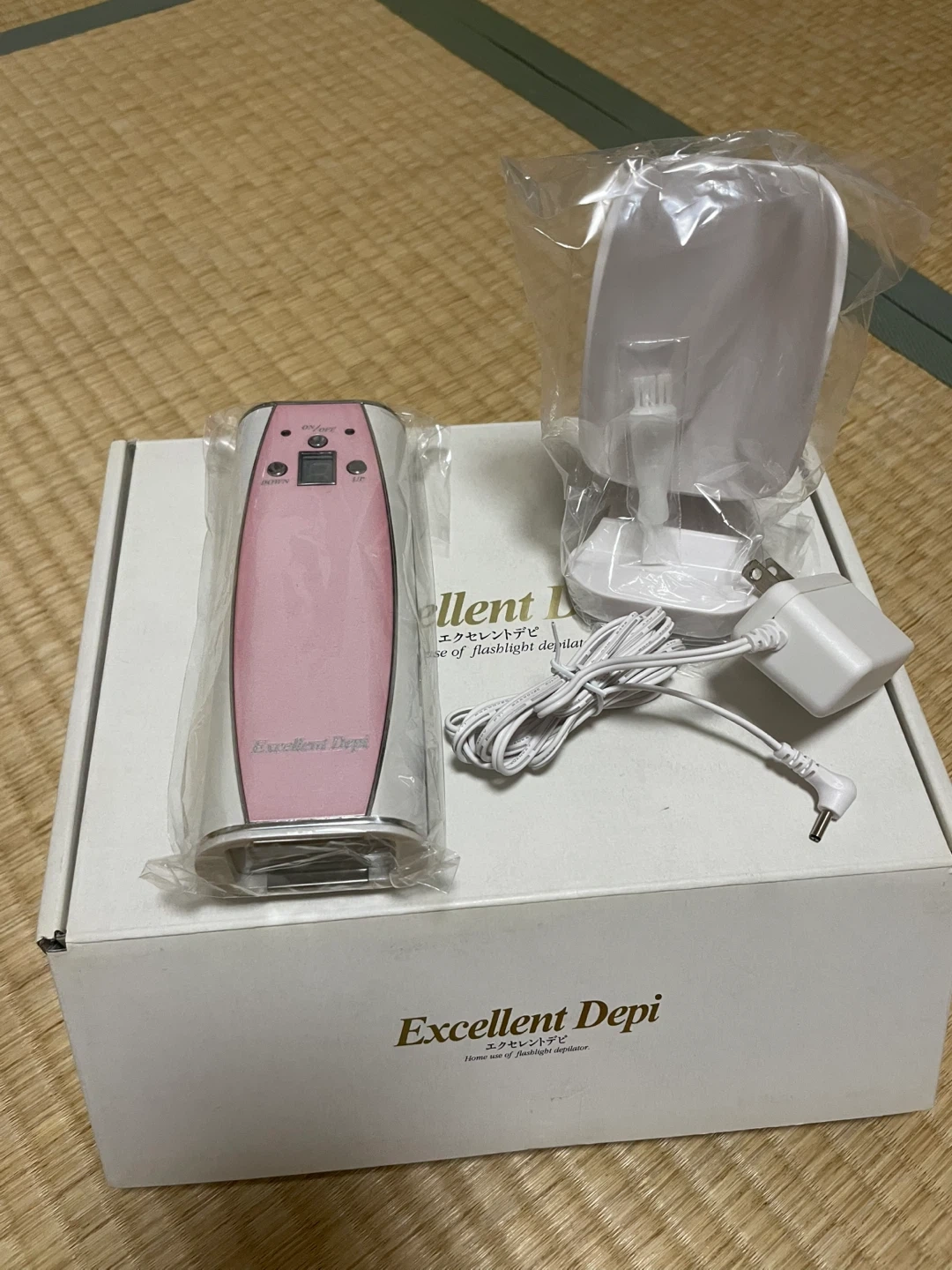 エクセレントデピ フラッシュライト脱毛器の写真2枚目